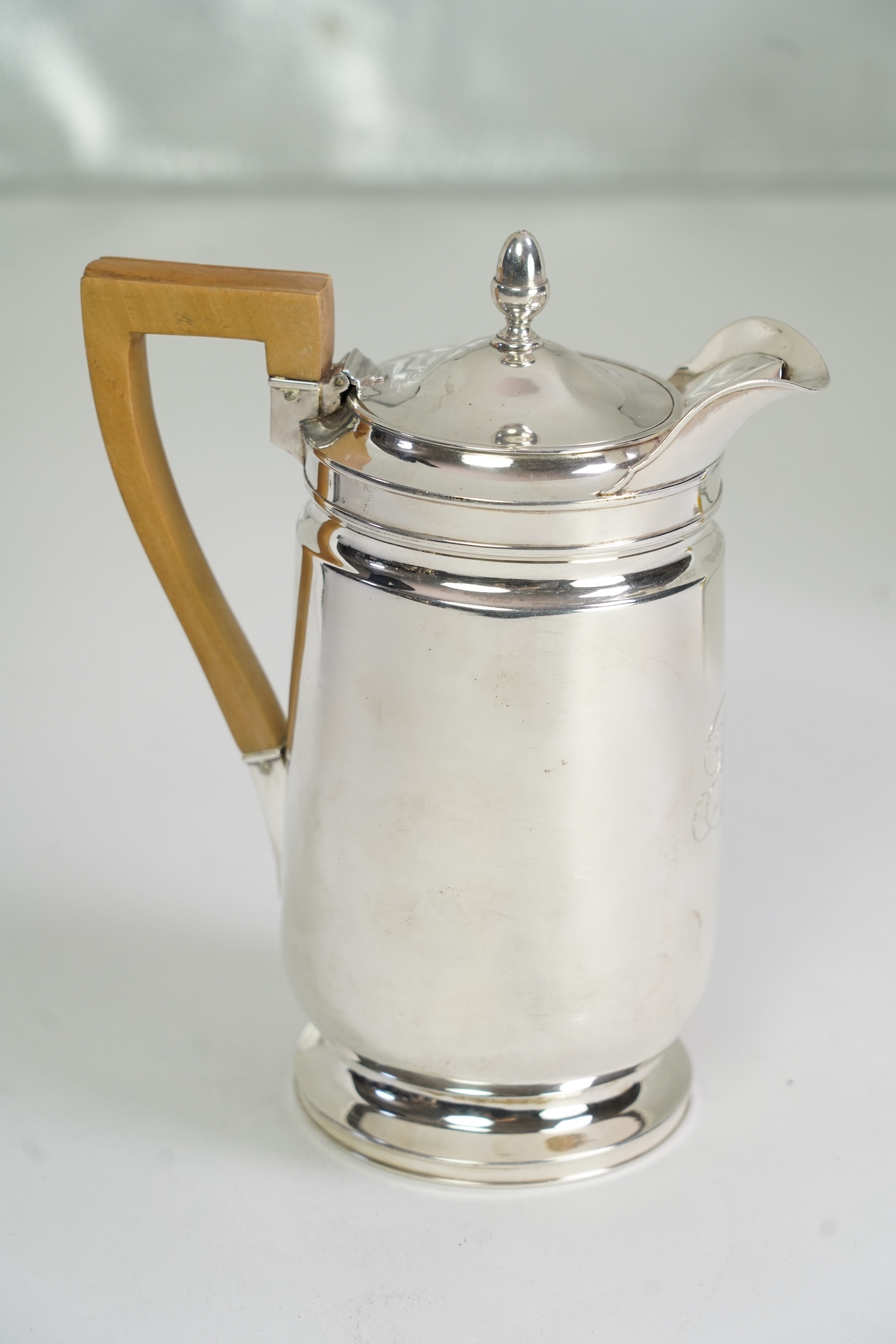 A George silver hot water jug, by John Eames